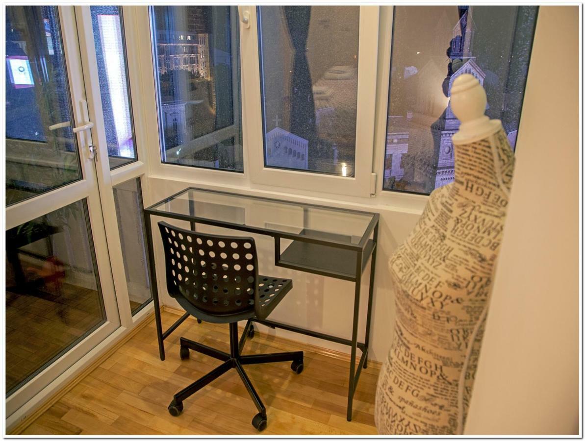 Skyview Old Town Apartment Bucureşti Ngoại thất bức ảnh