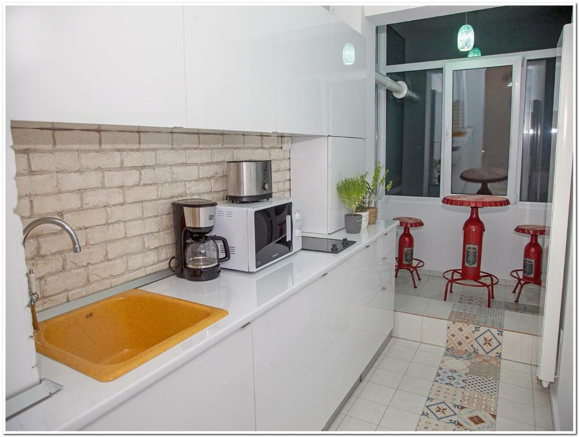 Skyview Old Town Apartment Bucureşti Ngoại thất bức ảnh