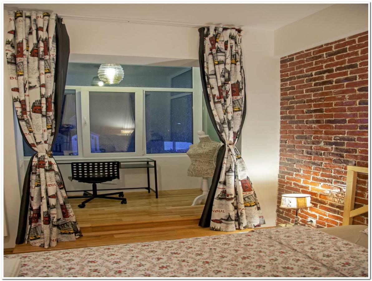 Skyview Old Town Apartment Bucureşti Ngoại thất bức ảnh